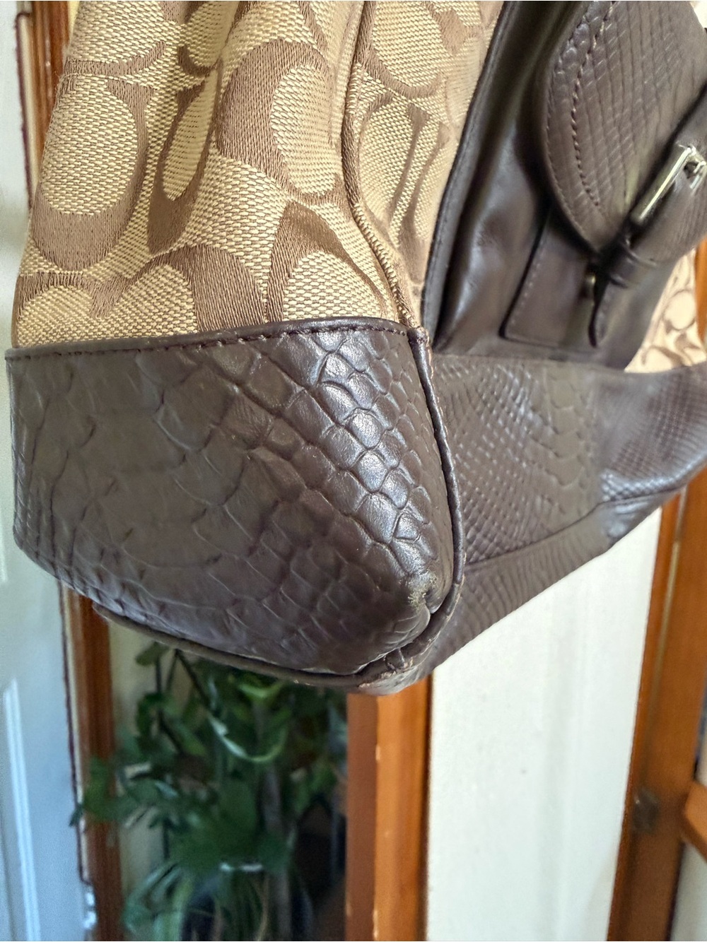 Coach Charlie Signature Python Hobo style - Picture 5 of 12